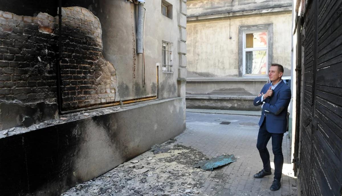 Zatrzymano mężczyznę, który doprowadził do pożaru przy kamienicy posła PO