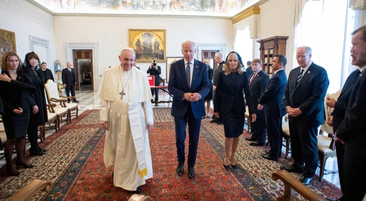 Audiencja Joe Bidena u papieża Franciszka. Prof. Grzegorz Górski: jestem zdumiony tym spotkaniem