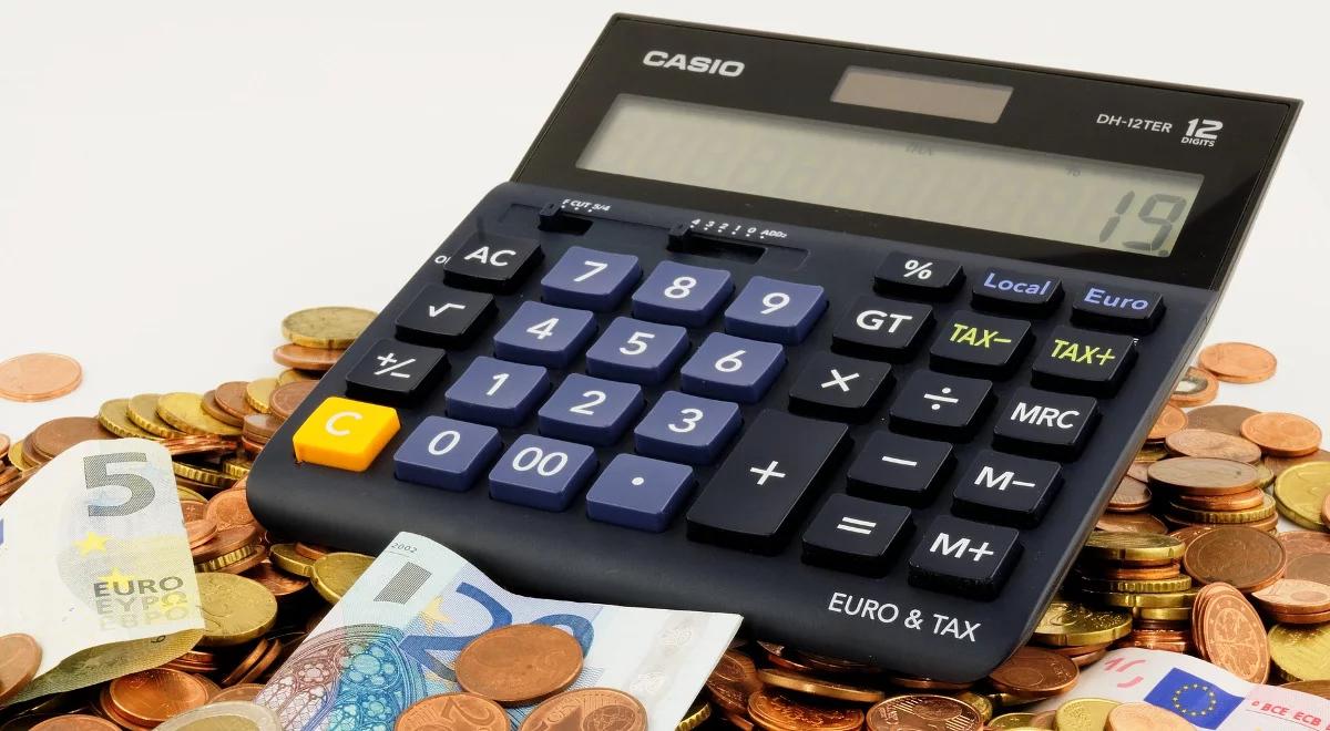 Trzy lata podatku bankowego. Zyski dla budżetu, dodatkowe obciążenie dla banków