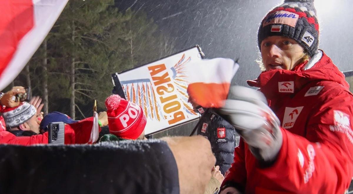 PŚ w skokach: Dawid Kubacki dziękuje kibicom za wsparcie. "Polonia bardzo się postarała"