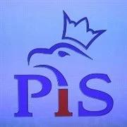 Posiedzenie klubu PiS poza gmachem Sejmu