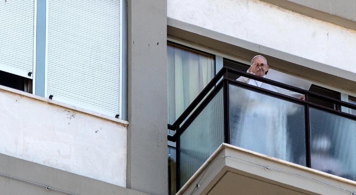 Rehabilitacja papieża po operacji. Nowe informacje ws. stanu zdrowia Franciszka