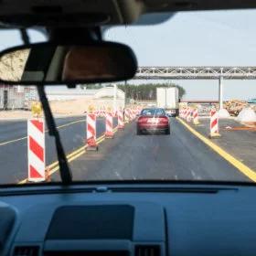 Protest rolników na autostradzie A2 pod Warszawą zakończony. "Nie będziemy dalej utrudniać ruchu"