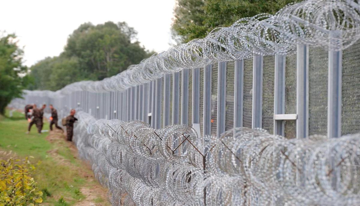 Premier Węgier o budowie muru na granicy z Serbią: prace muszą przyspieszyć