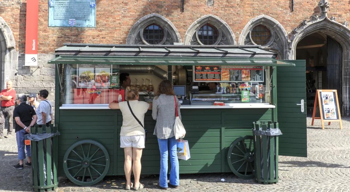 Budki z frytkami mają być chronionymi obiektami. "To część belgijskiej kultury i tożsamości"