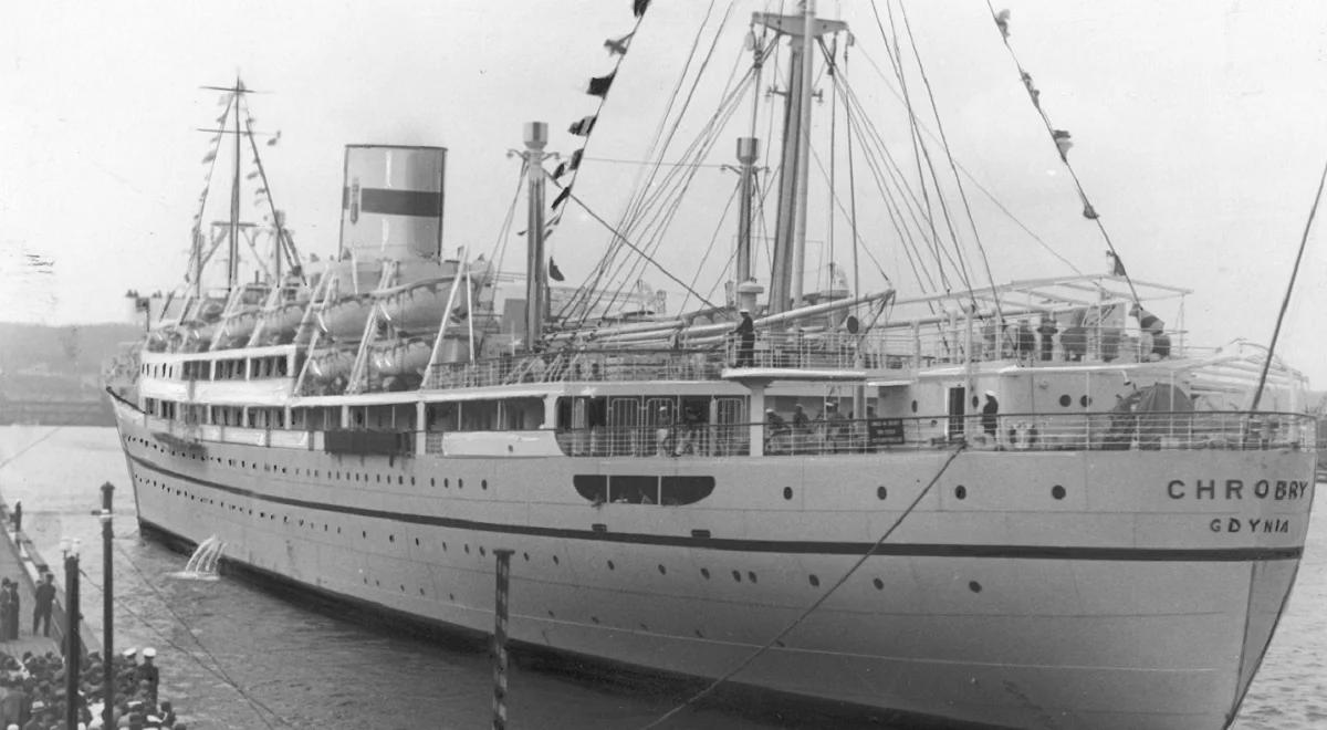 MS "Chrobry". Luksusowy polski transatlantyk został wojennym transportowcem