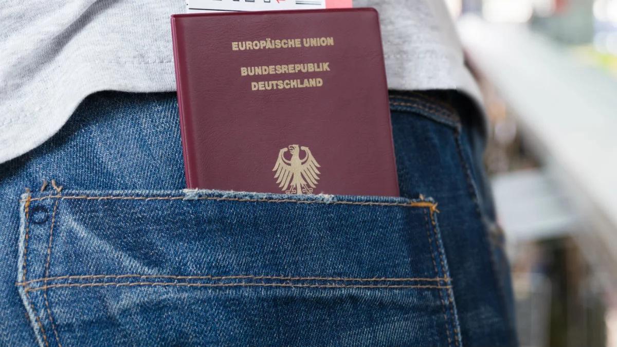 Brexit: coraz więcej Brytyjczyków chce zostać Niemcami