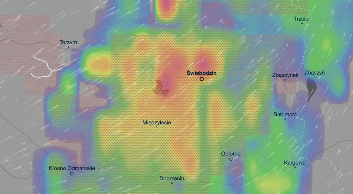 Gdzie jest burza 23.06? Uwaga na trąby powietrzne. Radar burz [NA ŻYWO]