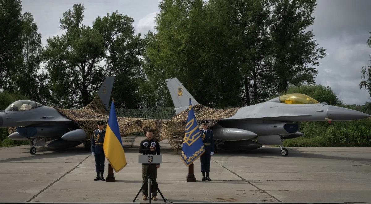 Zełenski w otoczeniu czterech F-16. Pierwsze nagrania