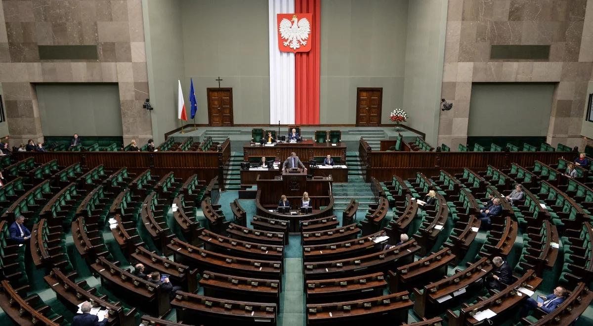 Wyrok TK opublikowany. Nowy projekt w sprawie Trybunału w Sejmie