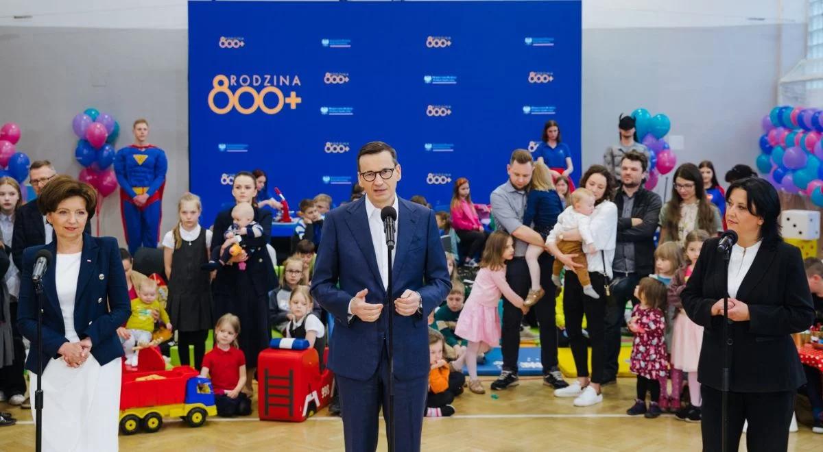  Premier Morawiecki: polityka prorodzinna zaowocowała ogromną redukcją ubóstwa, zwłaszcza skrajnego