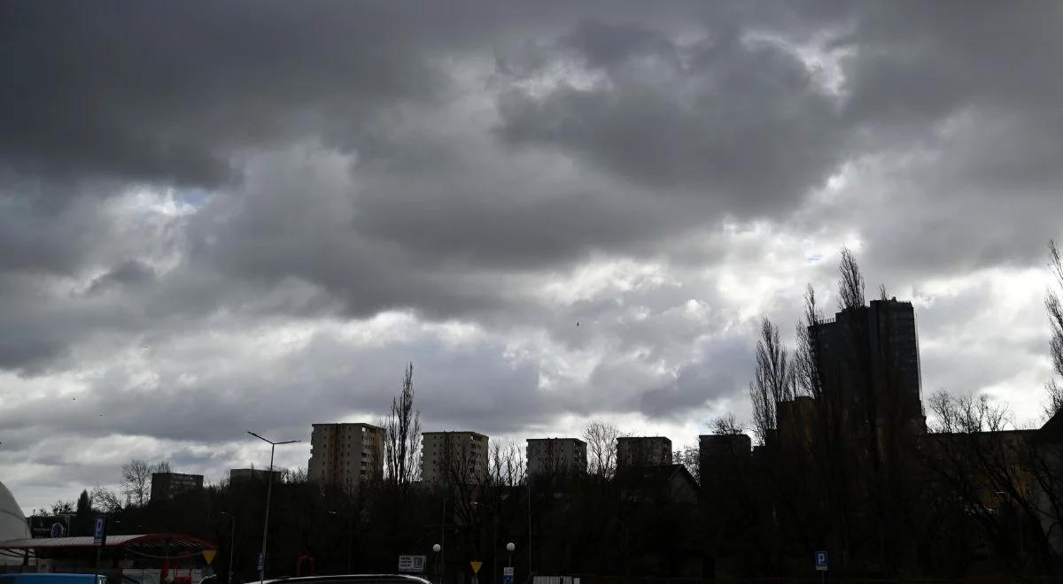 Będzie burzowo, wietrznie i niebezpiecznie. IMGW ostrzega przed gwałtowną zmianą pogody