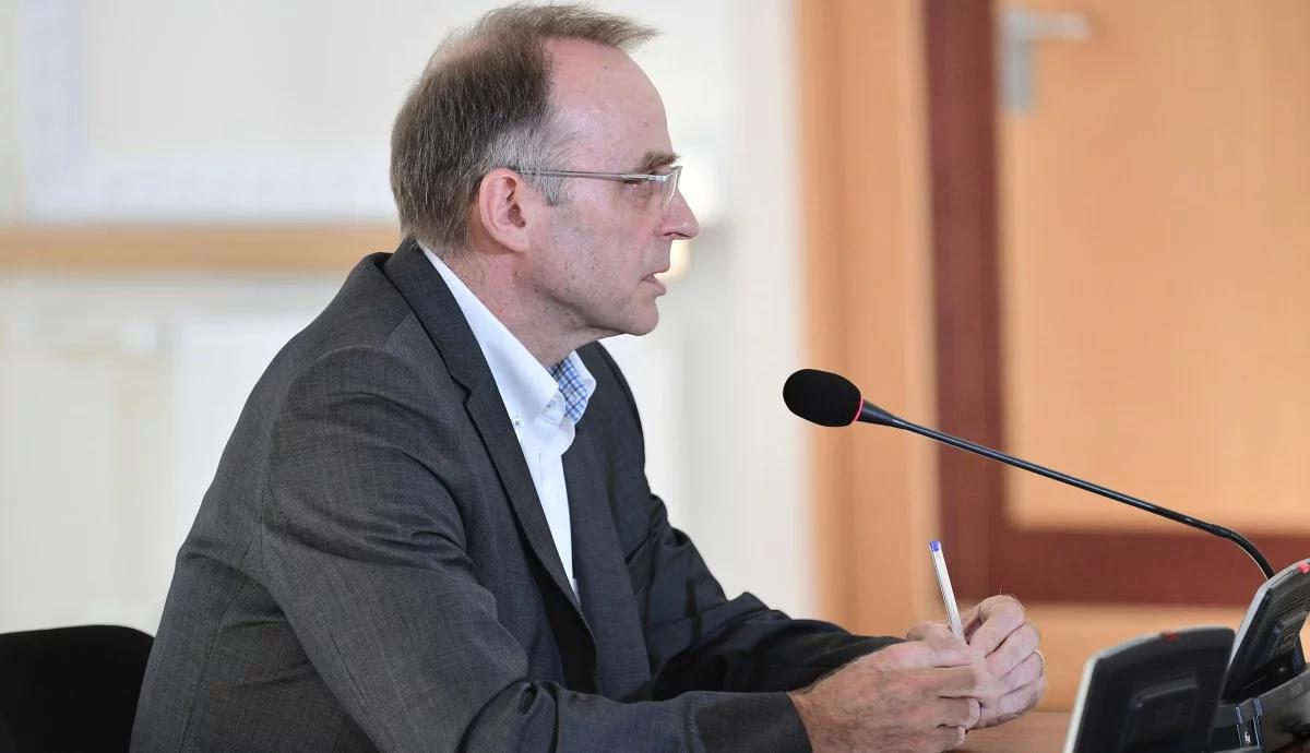 Reprywatyzacja. Zbigniew Niebrzydowski: krąg osób skupujących roszczenia był ograniczony