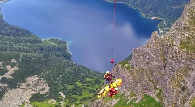 Wypadki i ewakuacje w Tatrach. TOPR-owcy mieli pracowity weekend