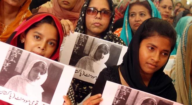 Pakistan: protest w akcie poparcia dla 14-latki