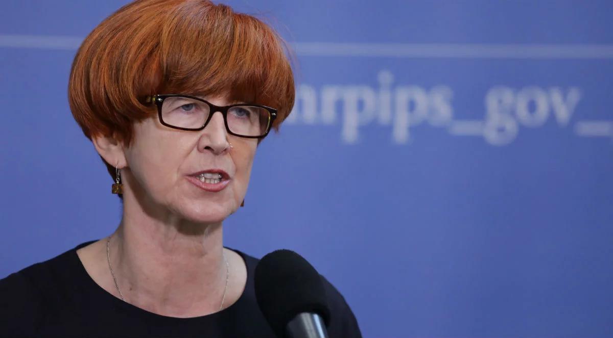 Minister Elżbieta Rafalska: w styczniu nieznacznie wzrosło bezrobocie