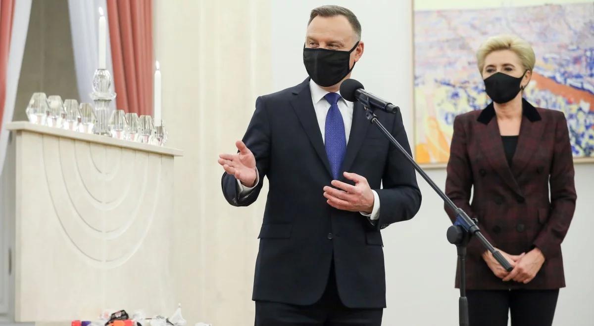 "Od ostatniej soboty wszelkie nasze aktywności zewnętrzne zostały anulowane". Prezydent reaguje na publikację "SE"