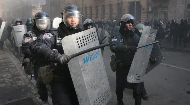 Krwawe starcia w Kijowie. Upłynął termin ultimatum wobec Majdanu  