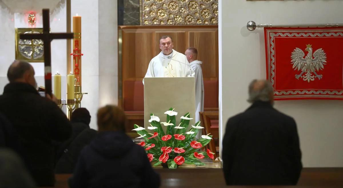 "Odrzucenie Kościoła jako wspólnoty". Juliusz Gałkowski o apostazji