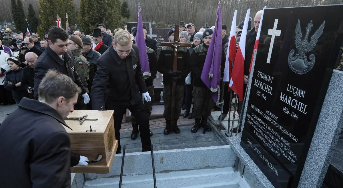 "Marzyli o wolnej Polsce". Uroczysty pochówek braci skazanych w pokazowym procesie