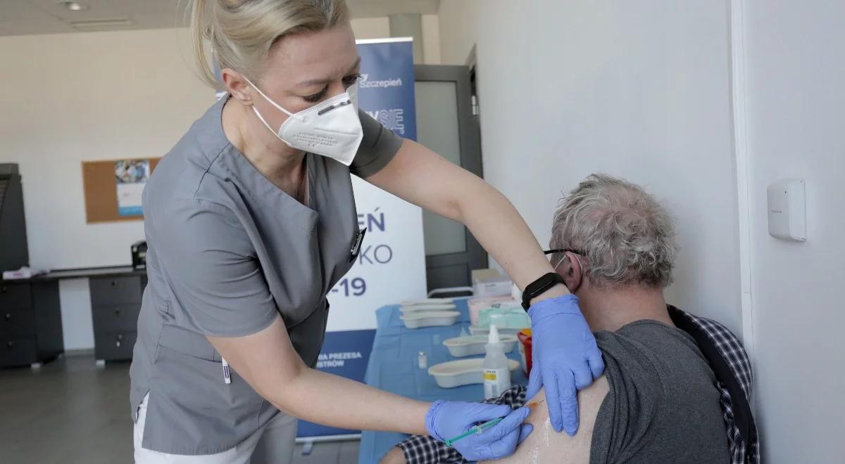 Padł dzienny rekord szczepień. W środę wykonano ich prawie 274 tys.
