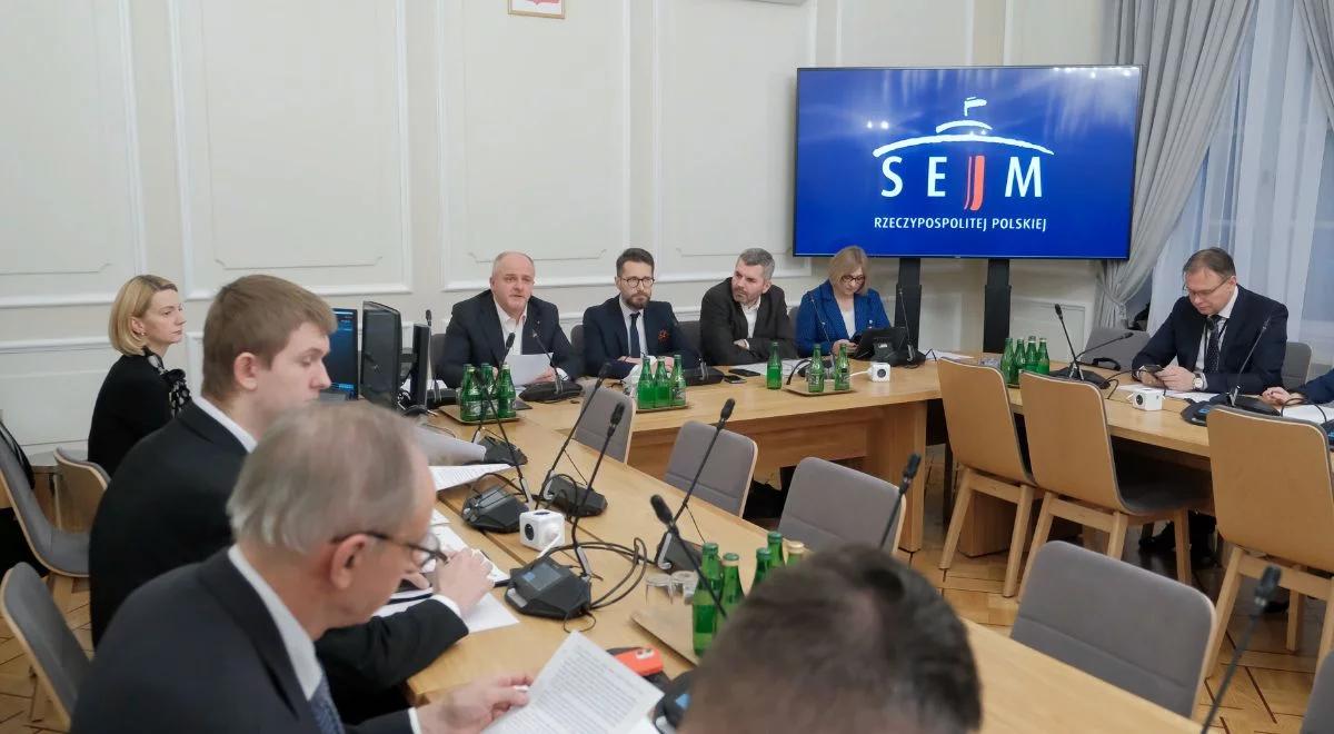 "PO zachowuje się jak pies ogrodnika". Spór na opozycji ws. wiceszefa sejmowej komisji