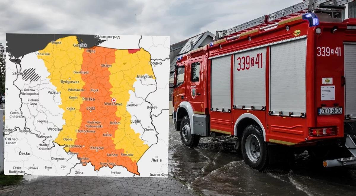 Burze nad Polską. Setki interwencji strażaków. IMGW wydał kolejne alerty