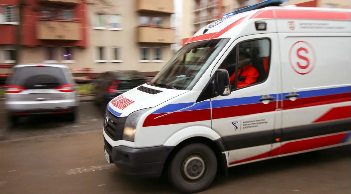 Gorzów Wlkp.: nie ma zagrożenia dla życia dziewczynki, którą znaleziono skrępowaną w wersalce