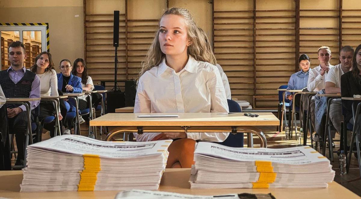 Matura 2025. Tego szukają maturzyści dzień przed egzaminem. To klasyk wieszcza  
