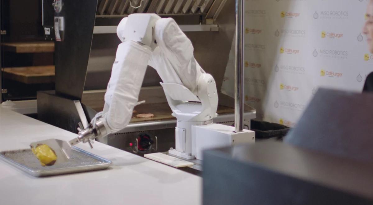 Robot, który zrobi pizzę i nałoży lody. "Przedłużenie ruchów człowieka"