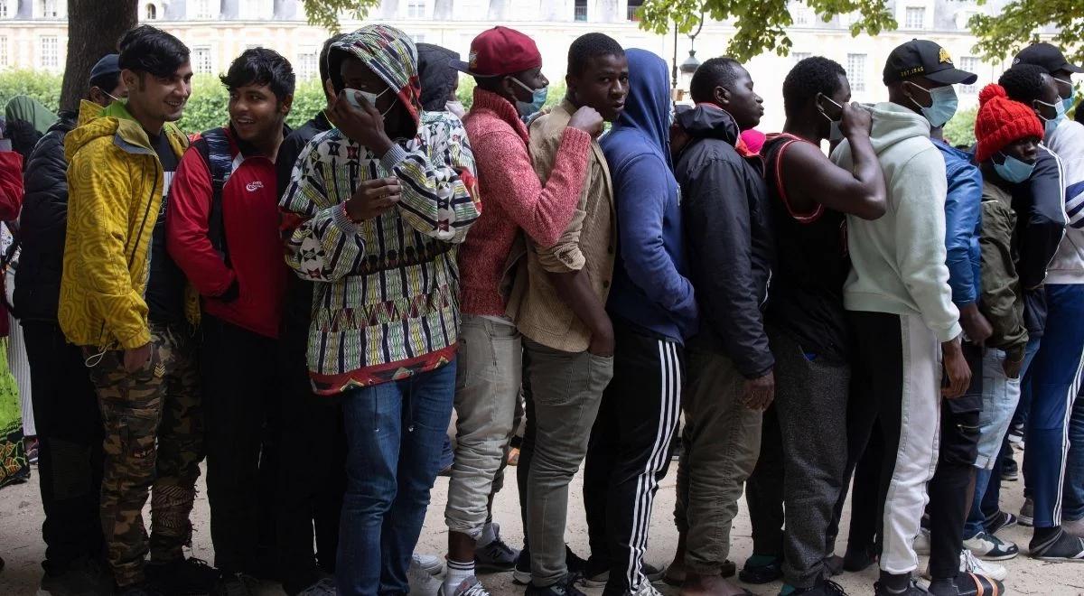 Rekordowa liczba nielegalnych imigrantów forsuje kanał La Manche. "Bezprecedensowy napływ"