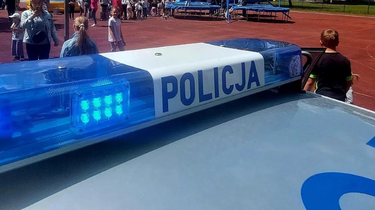 Spłoszony koń wbiegł na festyn. Poszkodowane dziecko