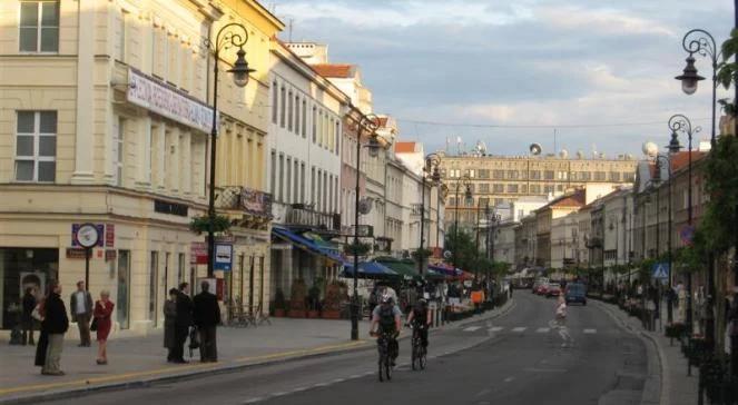 Piąta Aleja w Nowym Jorku najdroższą ulicą świata, w Polsce Nowy Świat