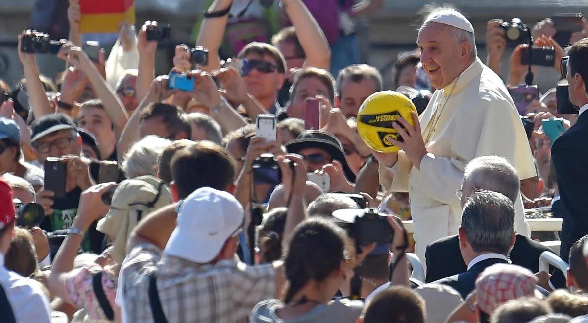 Papież Franciszek: rodzice zasługują na nagrodę Nobla. "W 24 godziny robią tyle, co inni w 48"