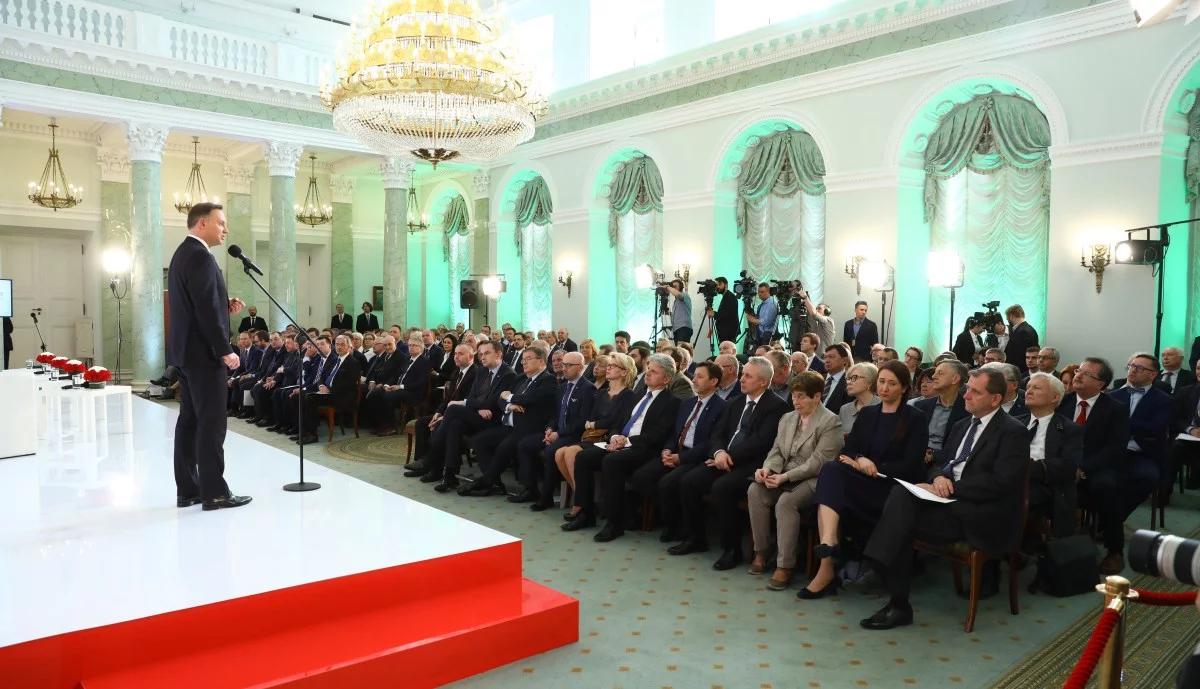 Prezydent: zasada społecznej gospodarki rynkowej w konstytucji - fundamentalna