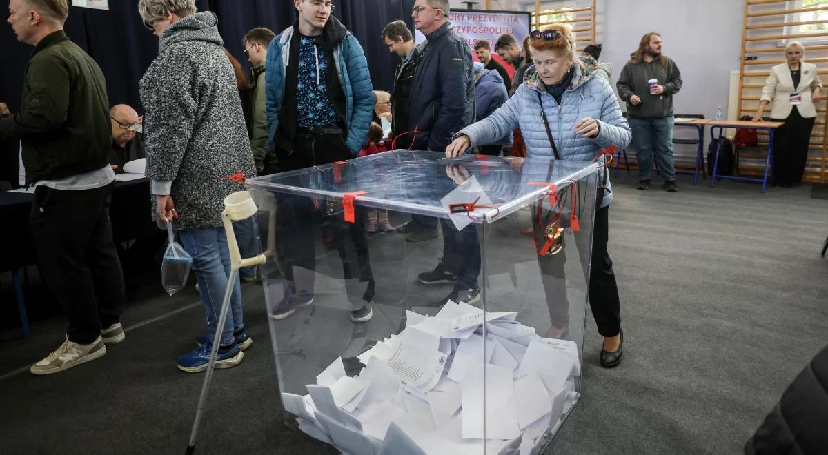 Wybory 2025. Tego nie wolno robić w lokalu wyborczym. Grożą surowe kary