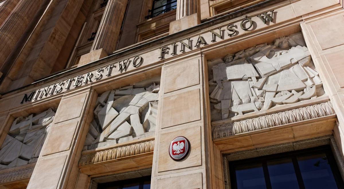 MF: decyzja o blokadzie środków wyrazem solidarności ze społeczeństwem i przedsiębiorcami