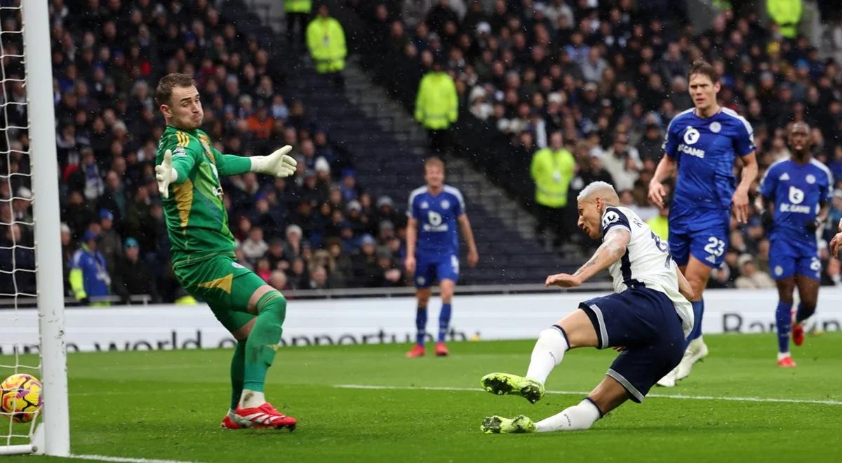 Jakub Stolarczyk bohaterem Leicester. Sensacyjna wygrana "Lisów"