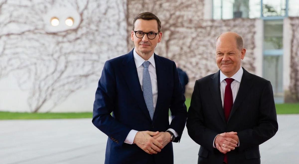 Premier Morawiecki po spotkaniu w Berlinie: kanclerz Scholz obiecał kolejne dostawy broni dla Ukrainy