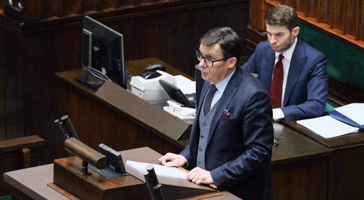 Debata dot. TK. PiS chce wsparcia państwa dla Trybunału, opozycja krytykuje