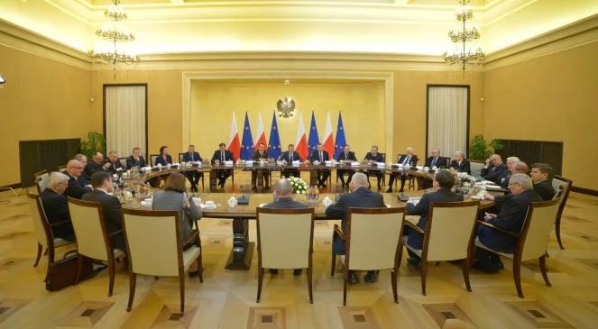 Zakończyło się spotkanie u premiera ws. sytuacji na Ukrainie