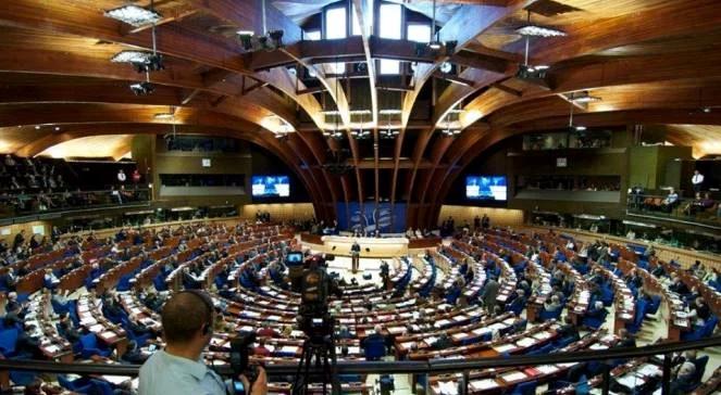 ”Rosja może wyjść z Rady Europy”. Rosjanie grożą, niezadowoleni z rezolucji
