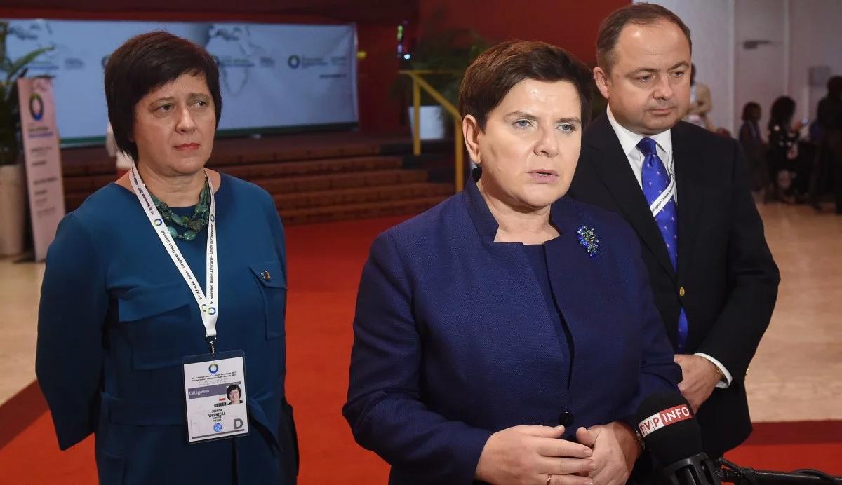 Powiesili zdjęcia europosłów PO na szubienicach. Premier: odniosę się do obaw szefa PE