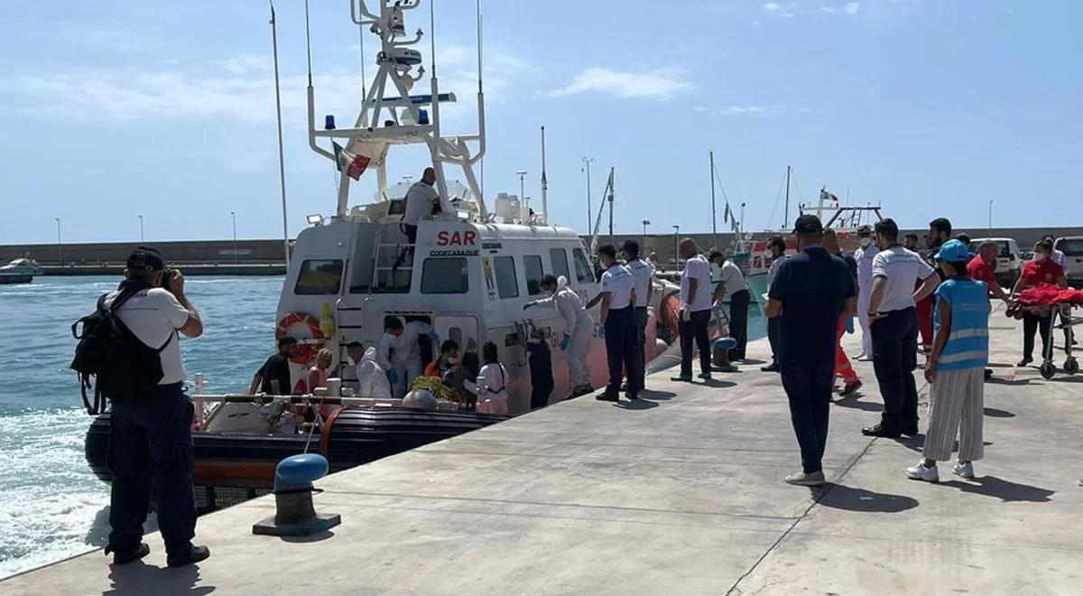 Na Morzu Śródziemnym zatonęła łódź z migrantami. Dziesiątki zaginionych, w tym dzieci