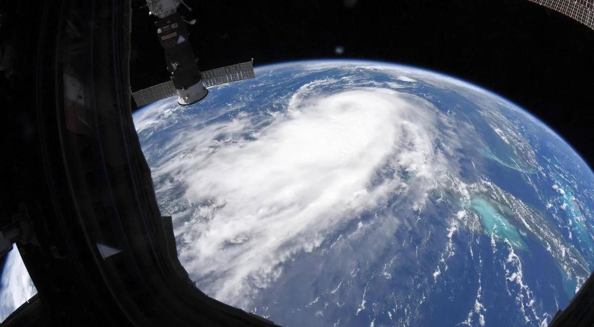 Niebezpieczeństwo zderzenia z "kosmicznymi śmieciami". Nagła korekta orbity stacji ISS