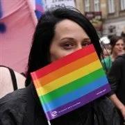 "Rzeczpospolita": Polacy nie chcą małżeństw homoseksualnych