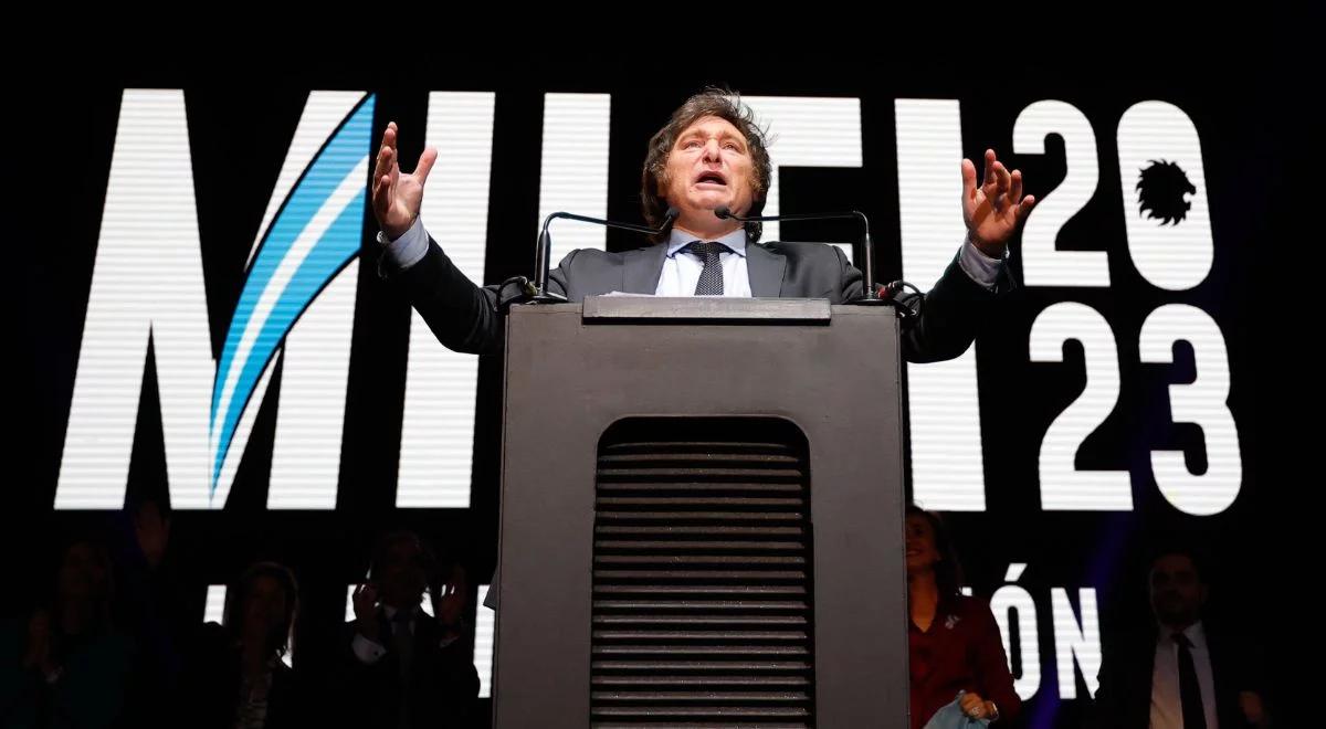 Argentyna wybiera nowego prezydenta. Faworytem liberał, który chce zrezygnować z krajowej waluty