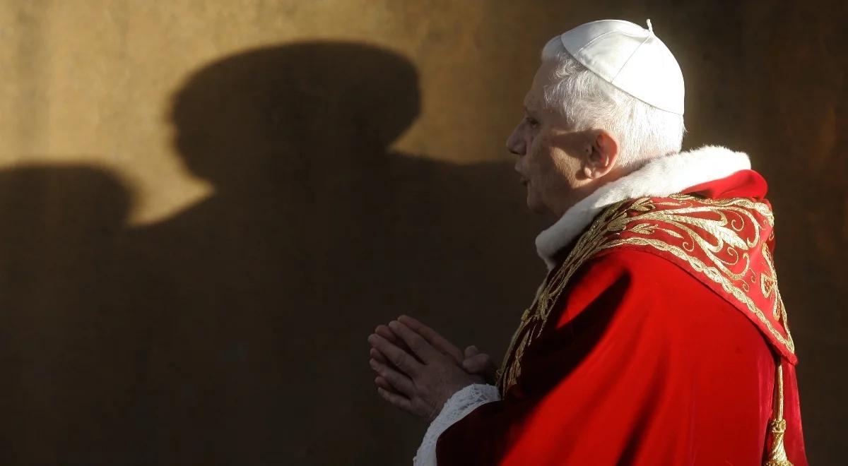 Benedykt XVI. "Człowiek wielkiej wiary i wielkiej modlitwy"