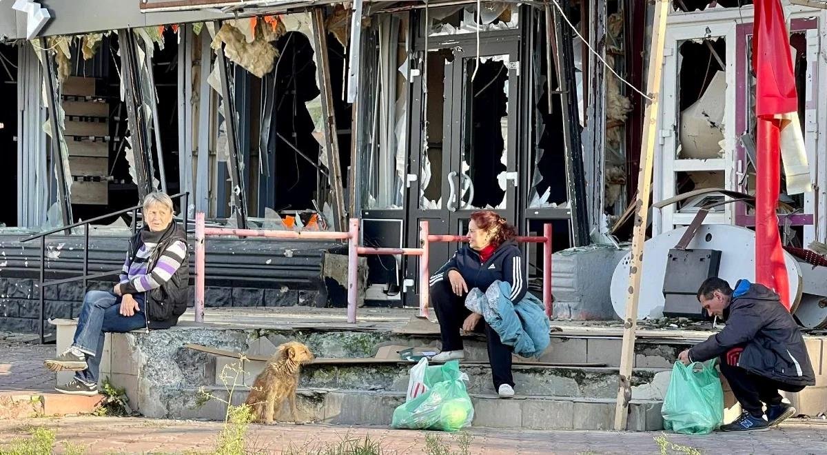 "Sytuacja mieszkańców jest bardzo zła". Relacja Polaka, który dotarł z konwojem humanitarnym do Iziumu