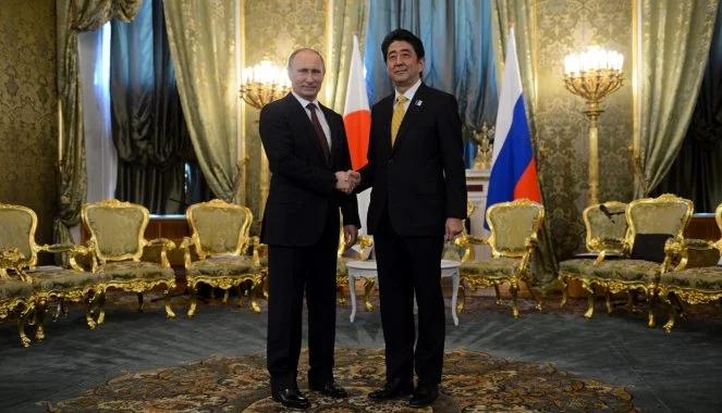 Traktat pokojowy między Rosją a Japonią? Putin spotkał się z Abe